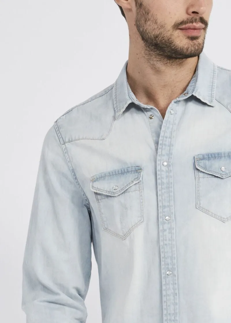 Camicia in denim chiaro