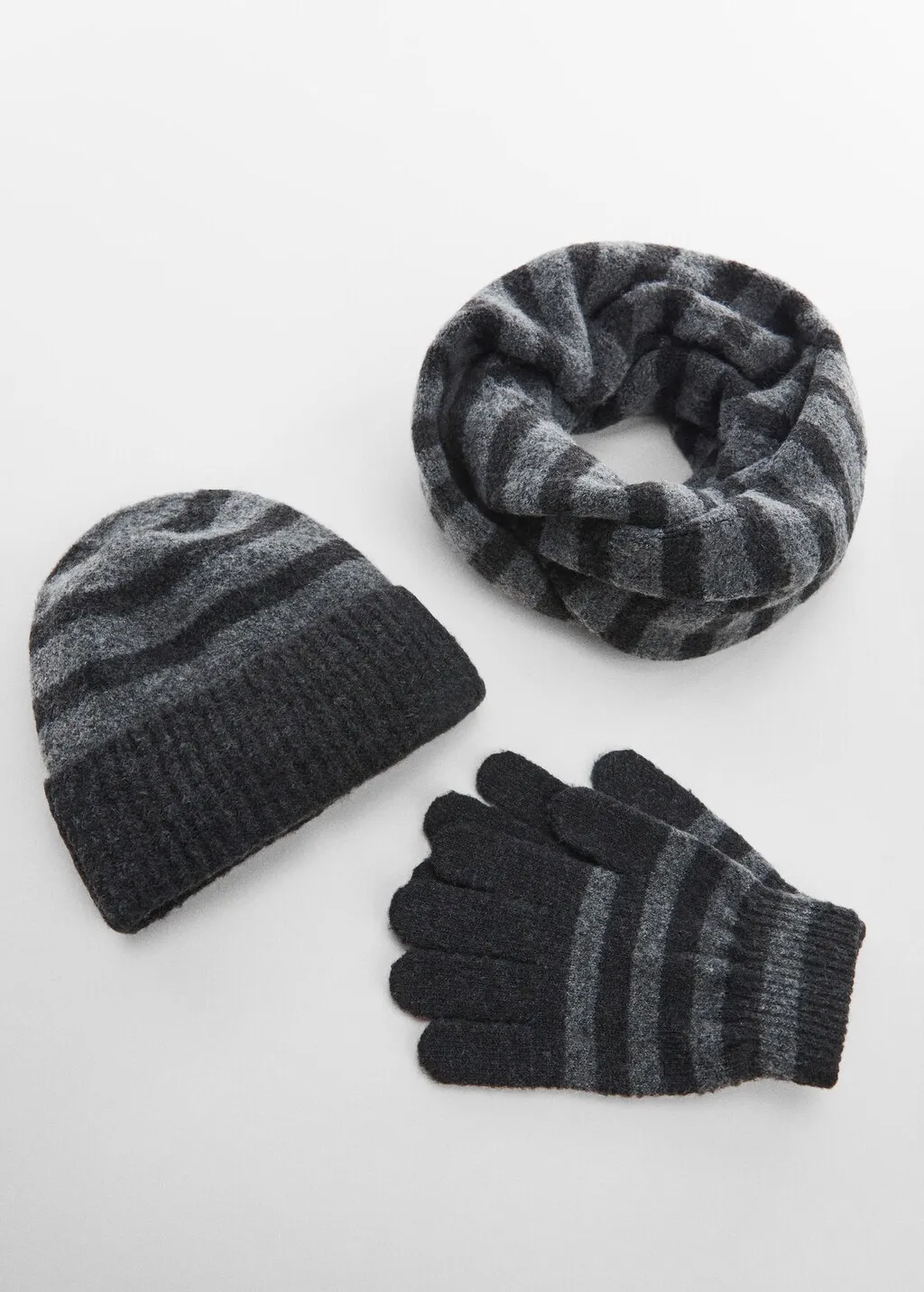 Cappello maglia righe