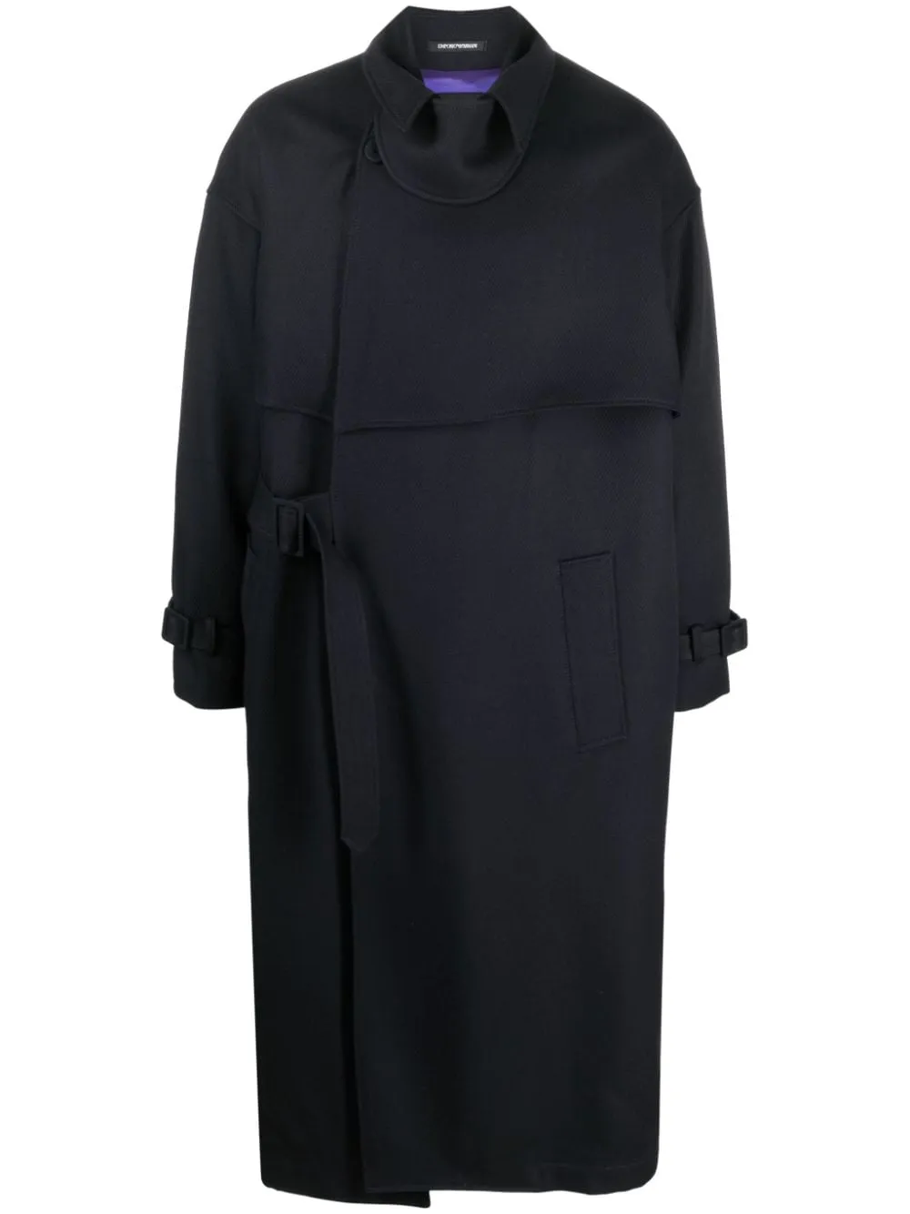 cappotto blu modello trench