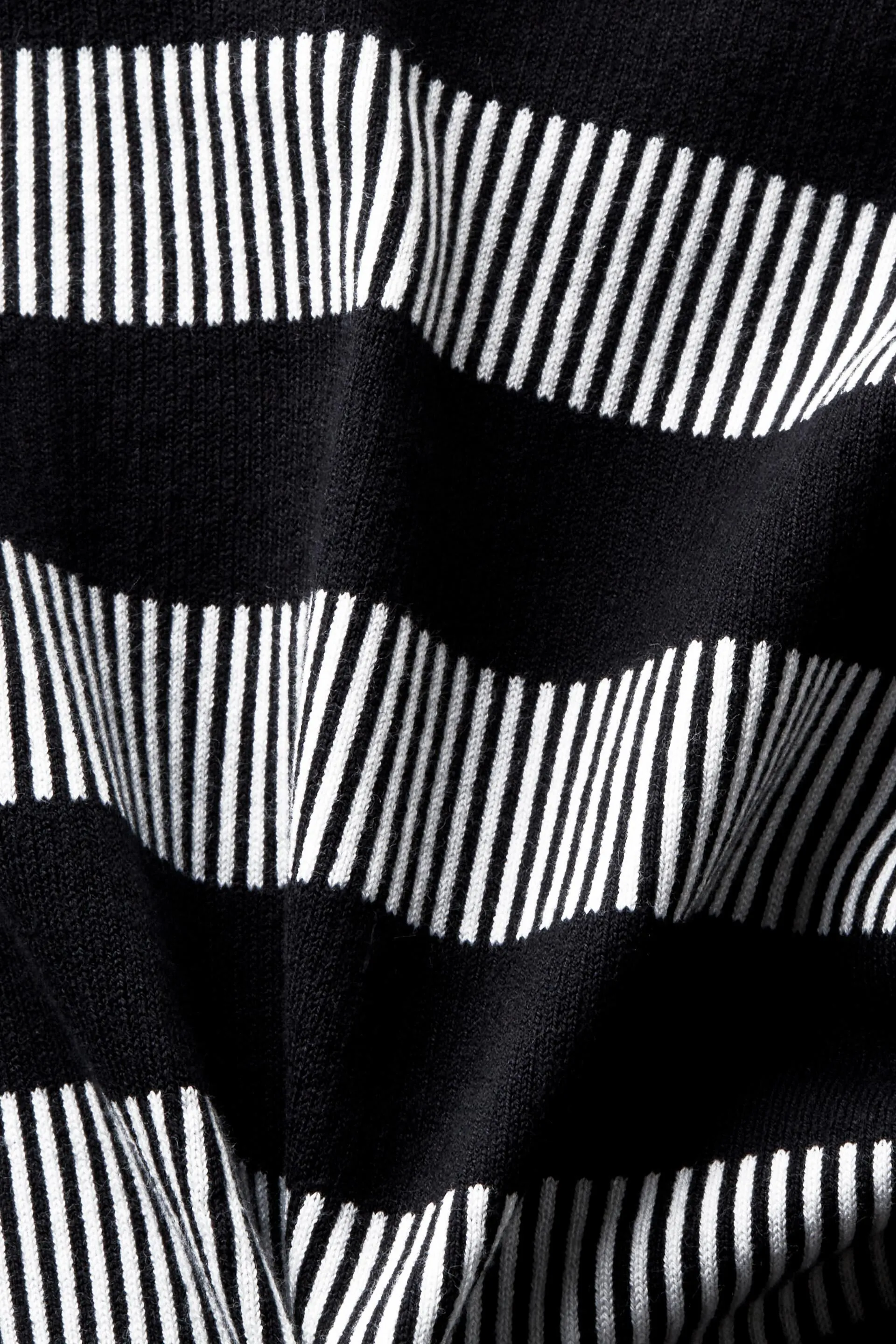 Cardigan cropped a righe jacquard