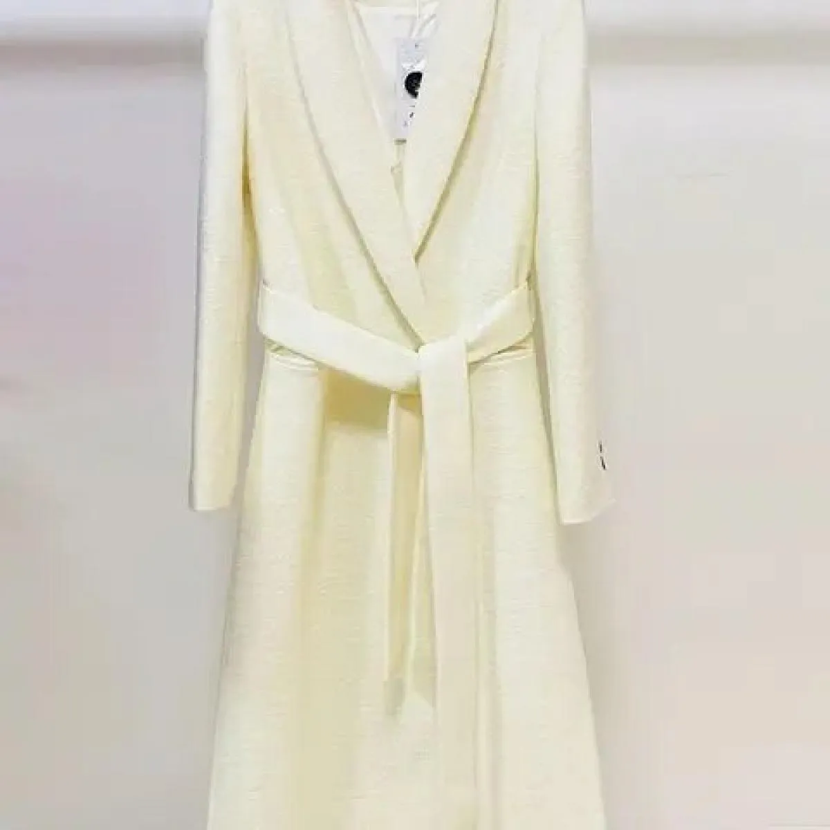 High Street 2022 Autunno Inverno Cappotto firmato da donna Collo a scialle Bottone singolo con cintura Misto lana Cappotto lungo