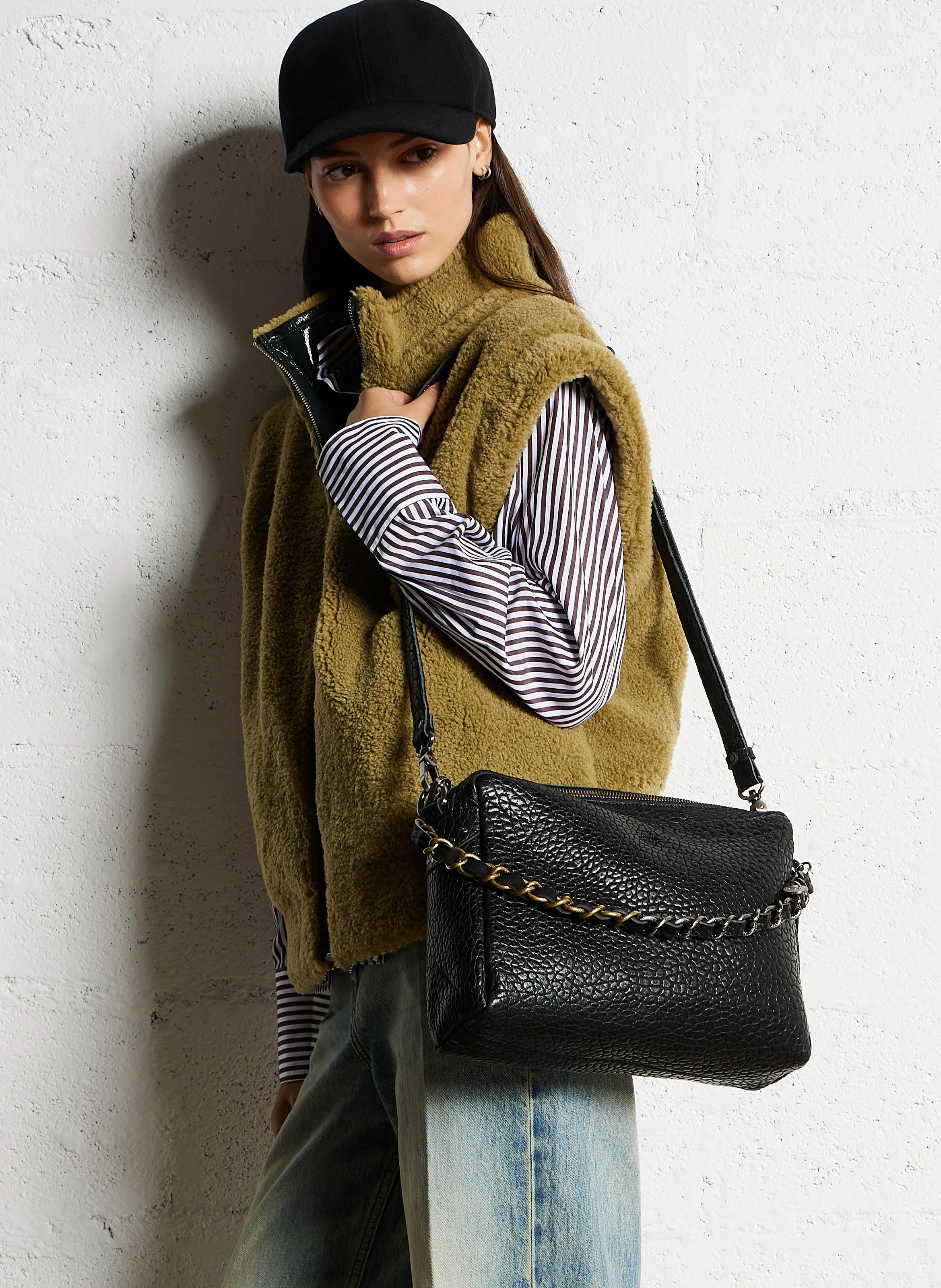  MILA LOUISE   MAMA - Borsa a tracolla in pelle goffrata | Nero
