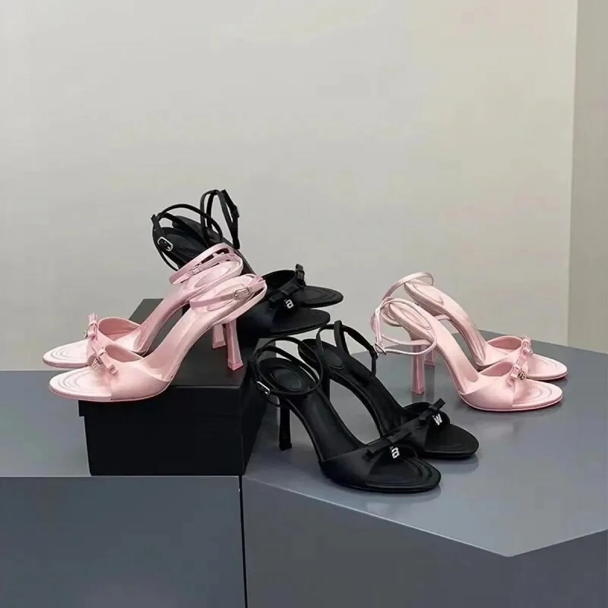 Nuovi sandali da donna con tacco alto Tendenza moda estiva Comfort Stivali peep toe Tacchi a spillo Scarpe da ballo jazz femmini