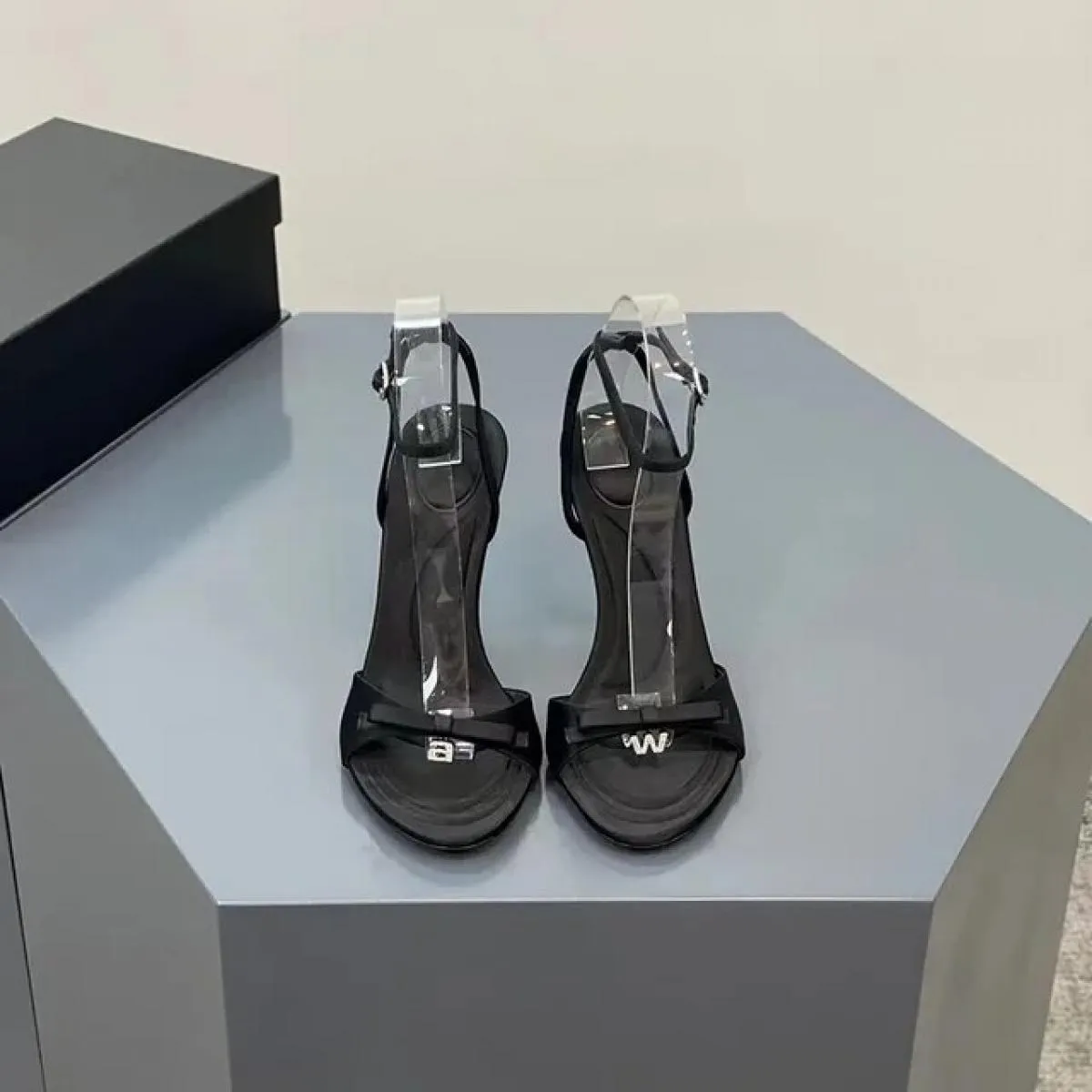 Nuovi sandali da donna con tacco alto Tendenza moda estiva Comfort Stivali peep toe Tacchi a spillo Scarpe da ballo jazz femmini