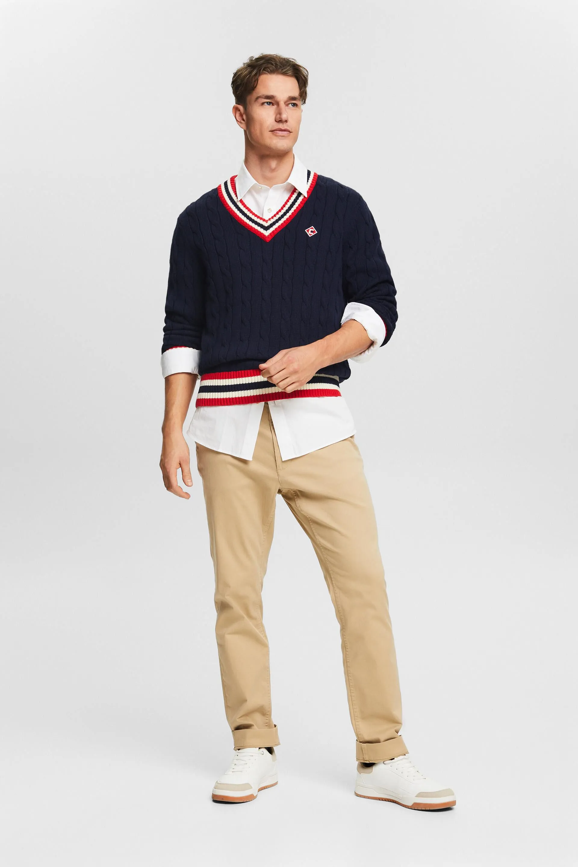 Pantaloni chino con gamba slim
