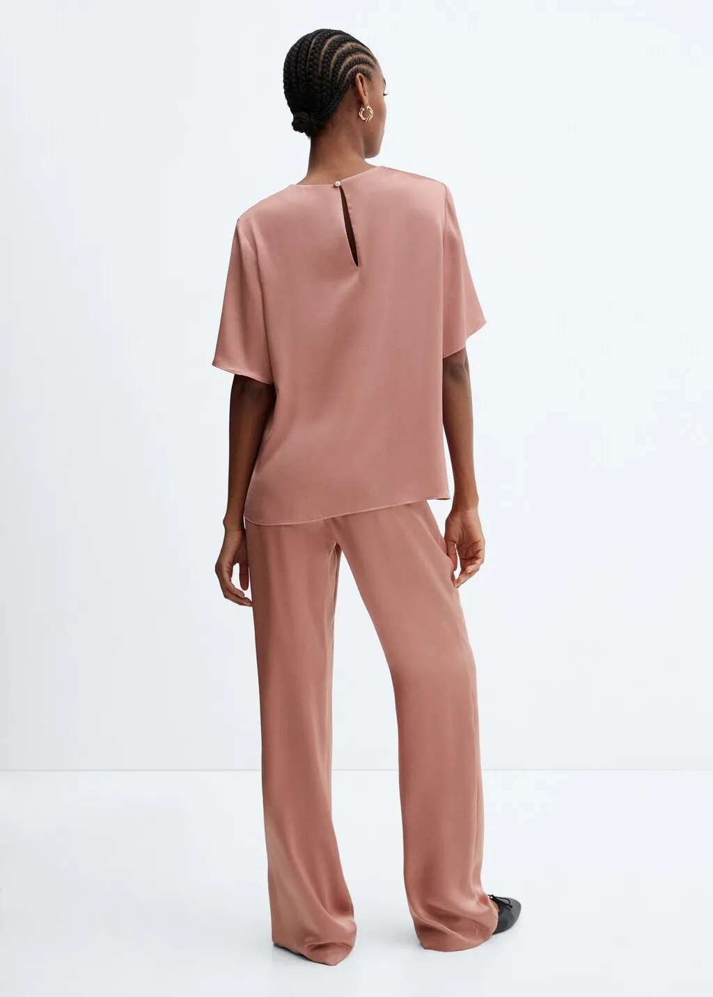 Pantaloni raso vita elasticizzata