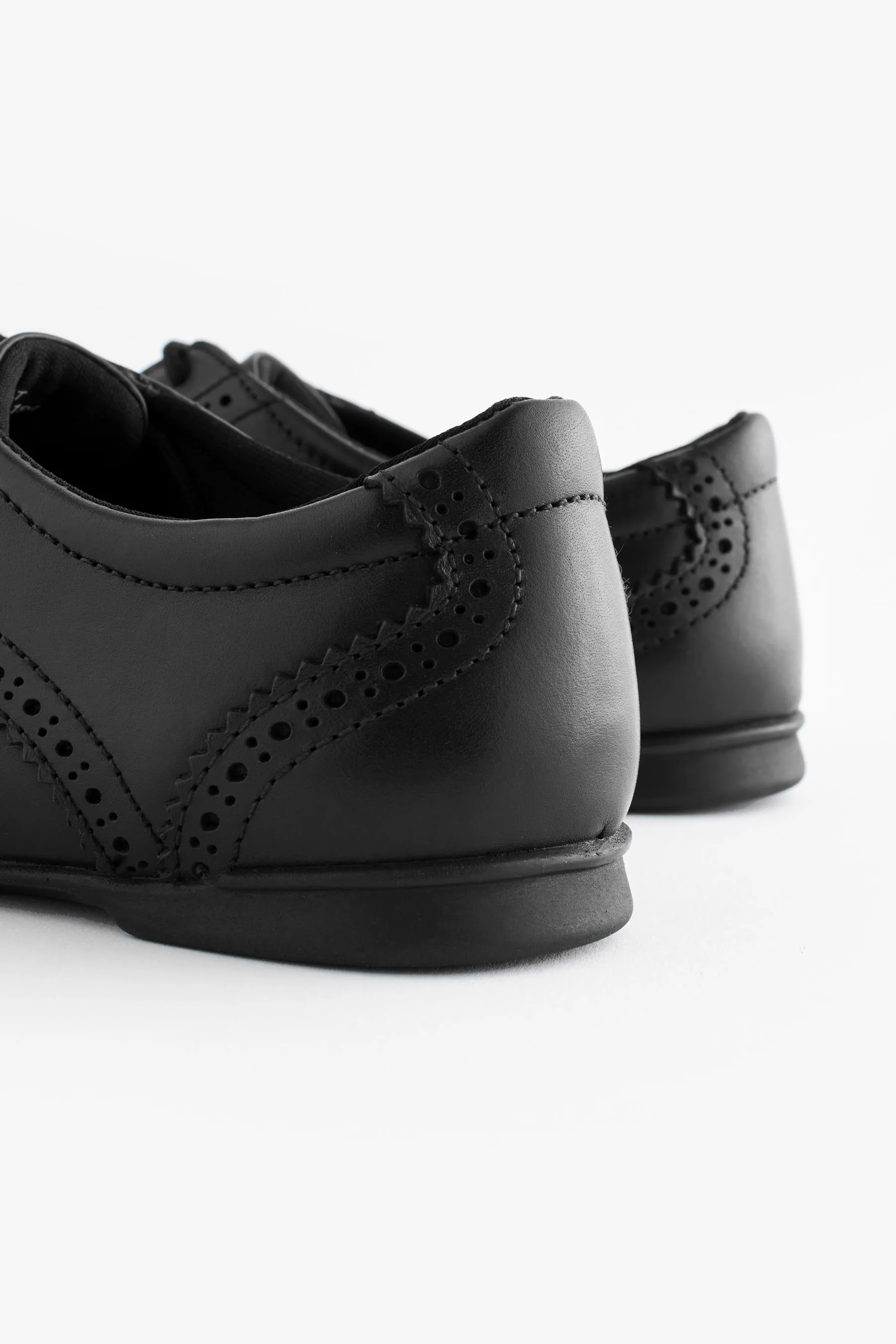 Pizzo in pelle brogue Scarpe per la scuola    