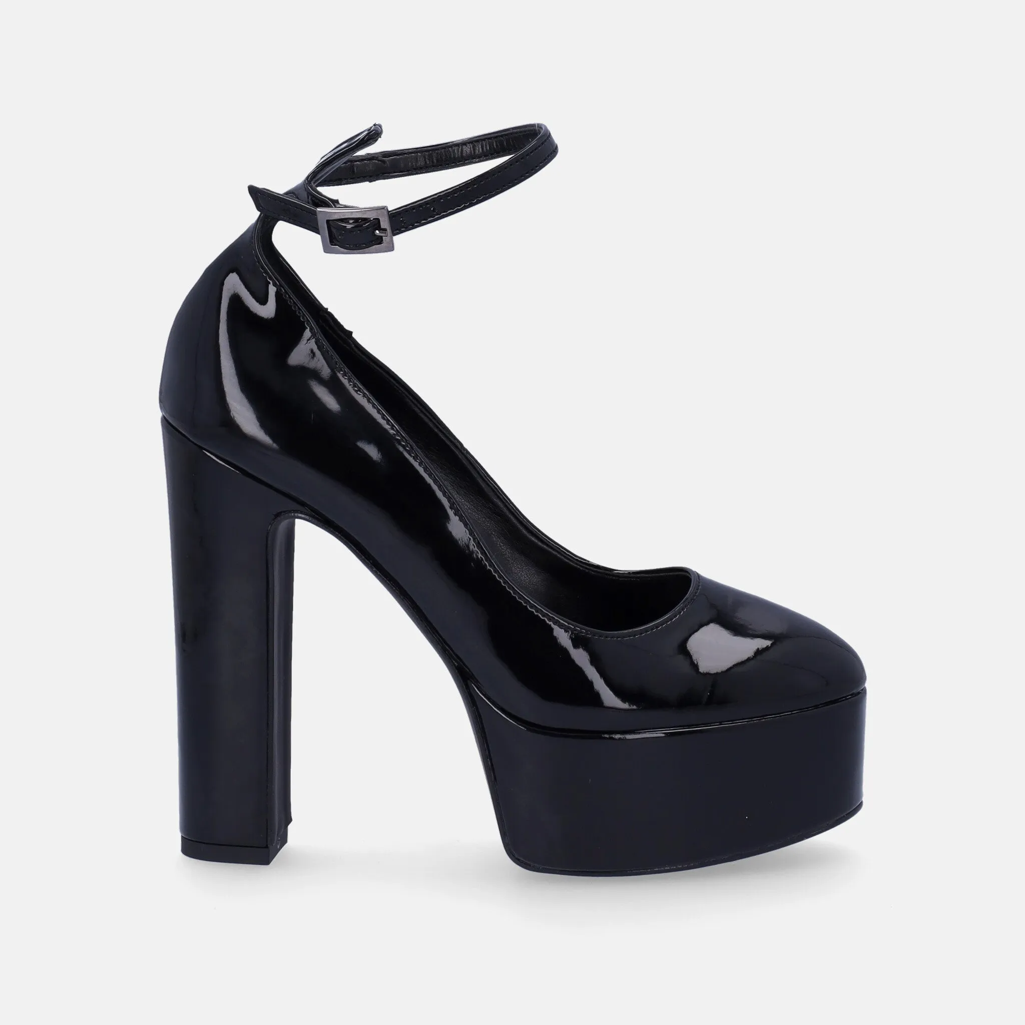 Scarpa tacco alto