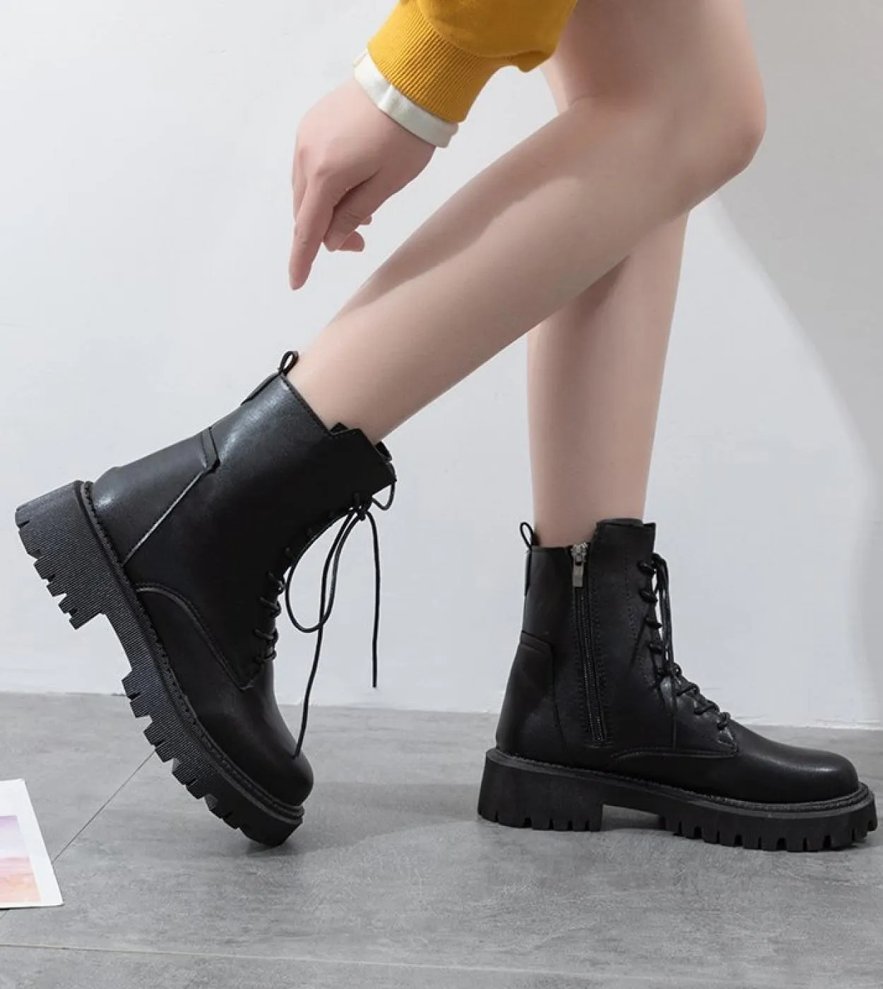Scarpe autunnali da donna Donna Zeppa Tacco medio Piattaforma Caviglia in pelle Bianco 2022 Stivali sportivi da donna Sneakers i