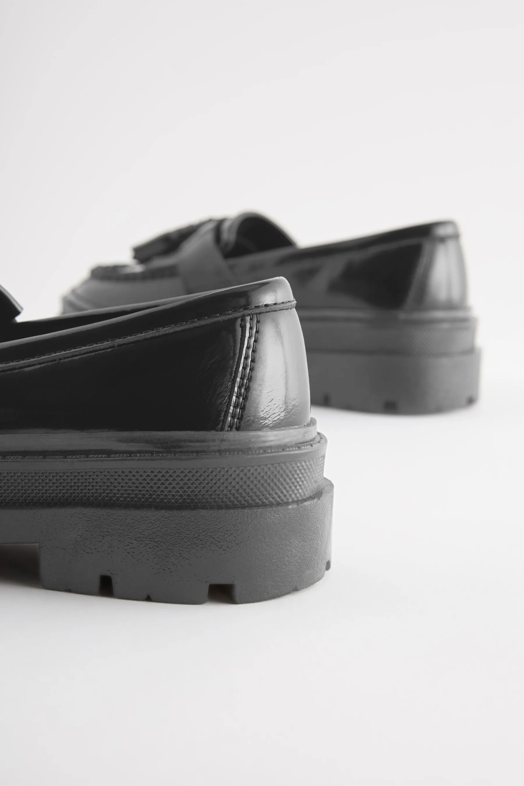 Scarpe per la scuola spessa    
