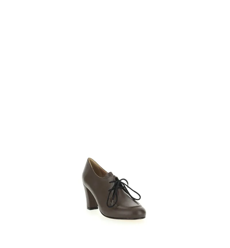 Scarpe stringate