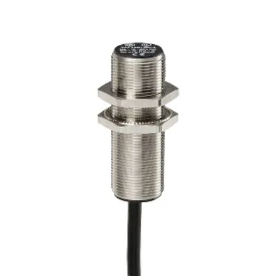 Sensore di prossimità Cilindro filettato Telemecanique Sensors, M18, rilevamento 10 mm, 12 → 24 V CC