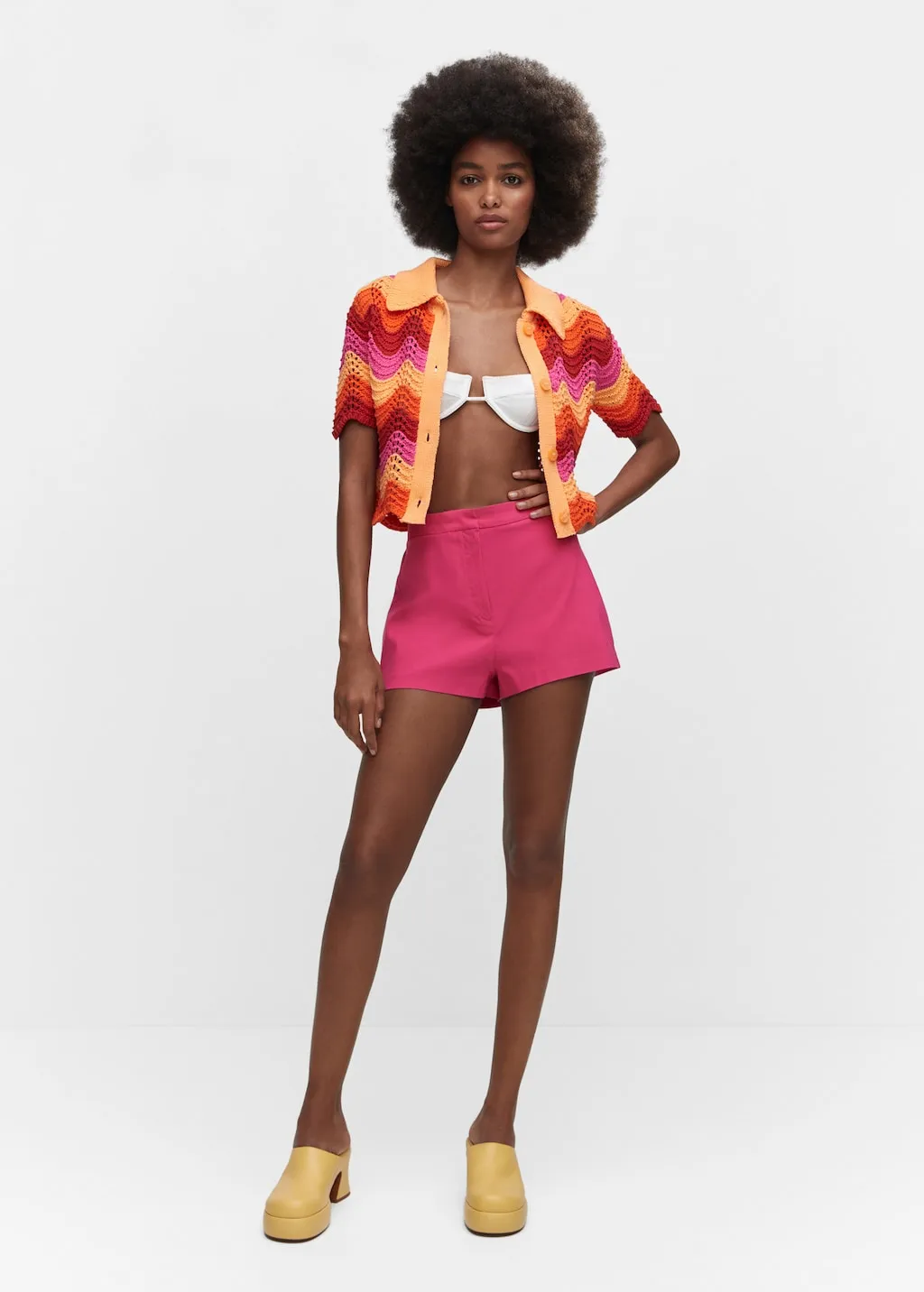 Short dritti vita alta