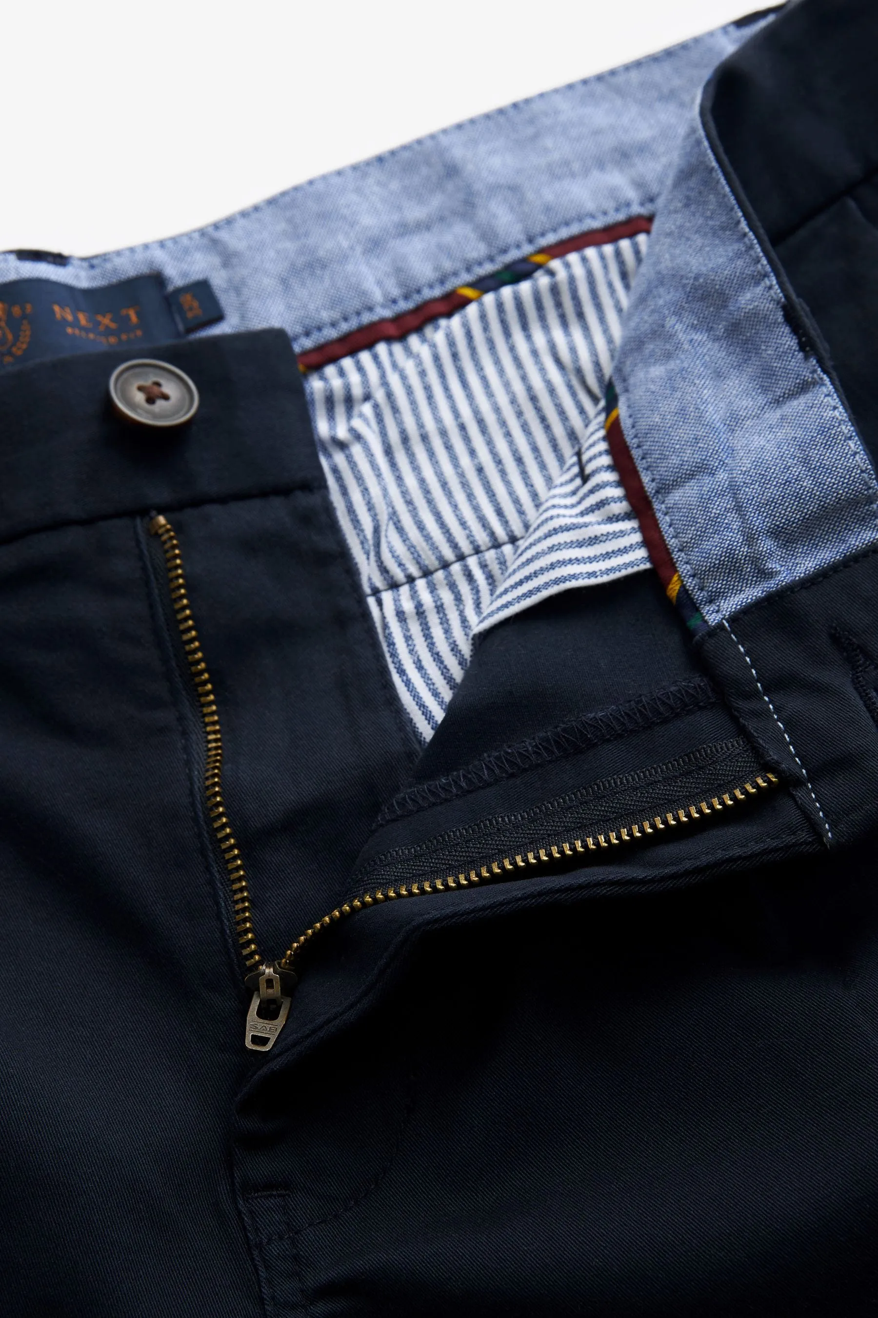 Shorts Pantaloni chino elasticizzati