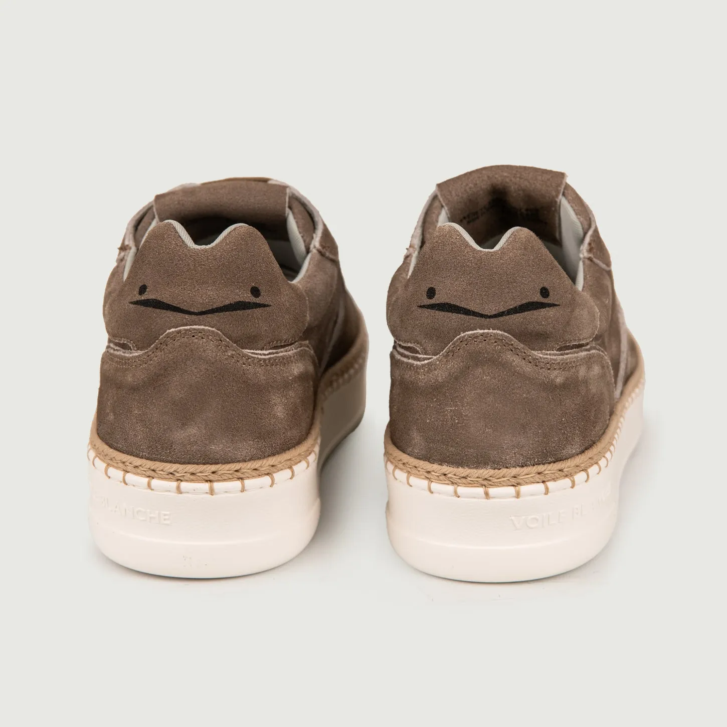 SNEAKER IN PELLE SCAMOSCIATA TAUPE CON INSERTO IN CORDA