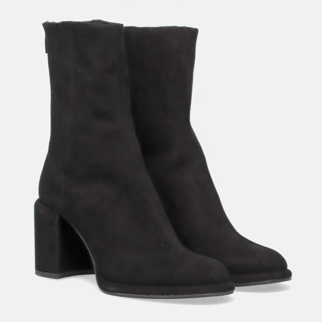 Stivaletto Chantal nero in camoscio con tacco alto