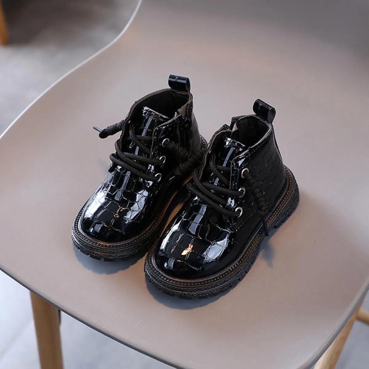 Stivali da bambina con motivo coccodrillo di marca per l'autunno inverno Scarpe da cowboy moda per bambini Sneakers da ragazzo n